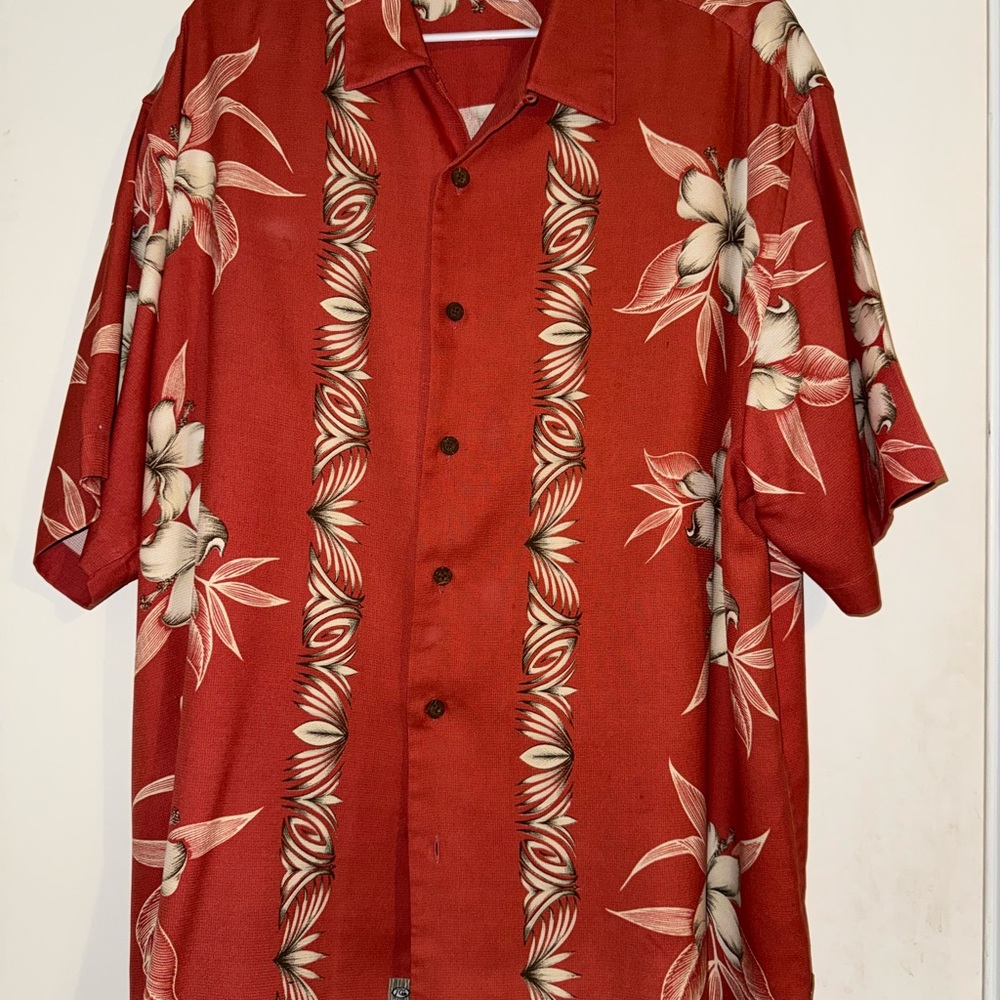 Quiksilver Red Floral Button Down Shirt 100% Silk XL